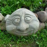 Une autre jolie figurine de jardin maison