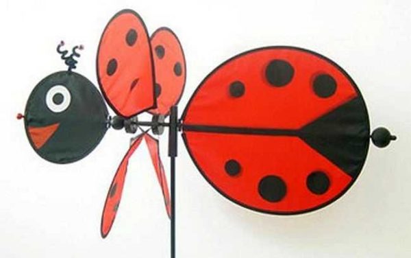 Coccinelle - facile à fabriquer à partir de petits morceaux d'étain