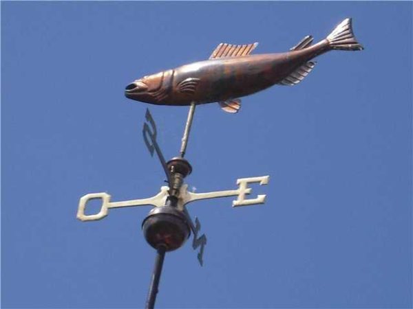 Poisson volumineux en zinc ou cuivre peint