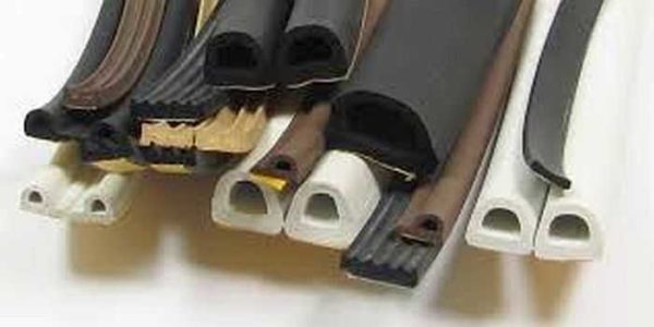 Les joints de fenêtre en caoutchouc sont plus fiables et durables