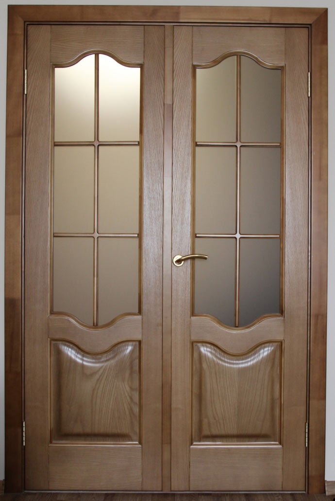 Portes en MDF à deux vantaux