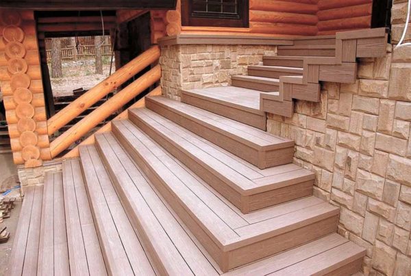 Decking des marches