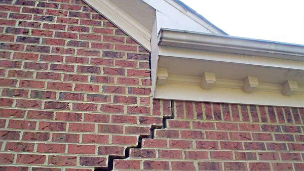 fissure dans le mur