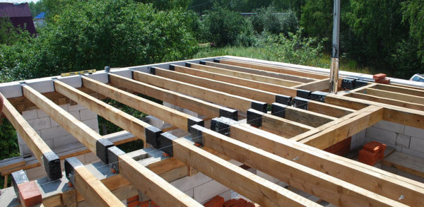 sol en bois